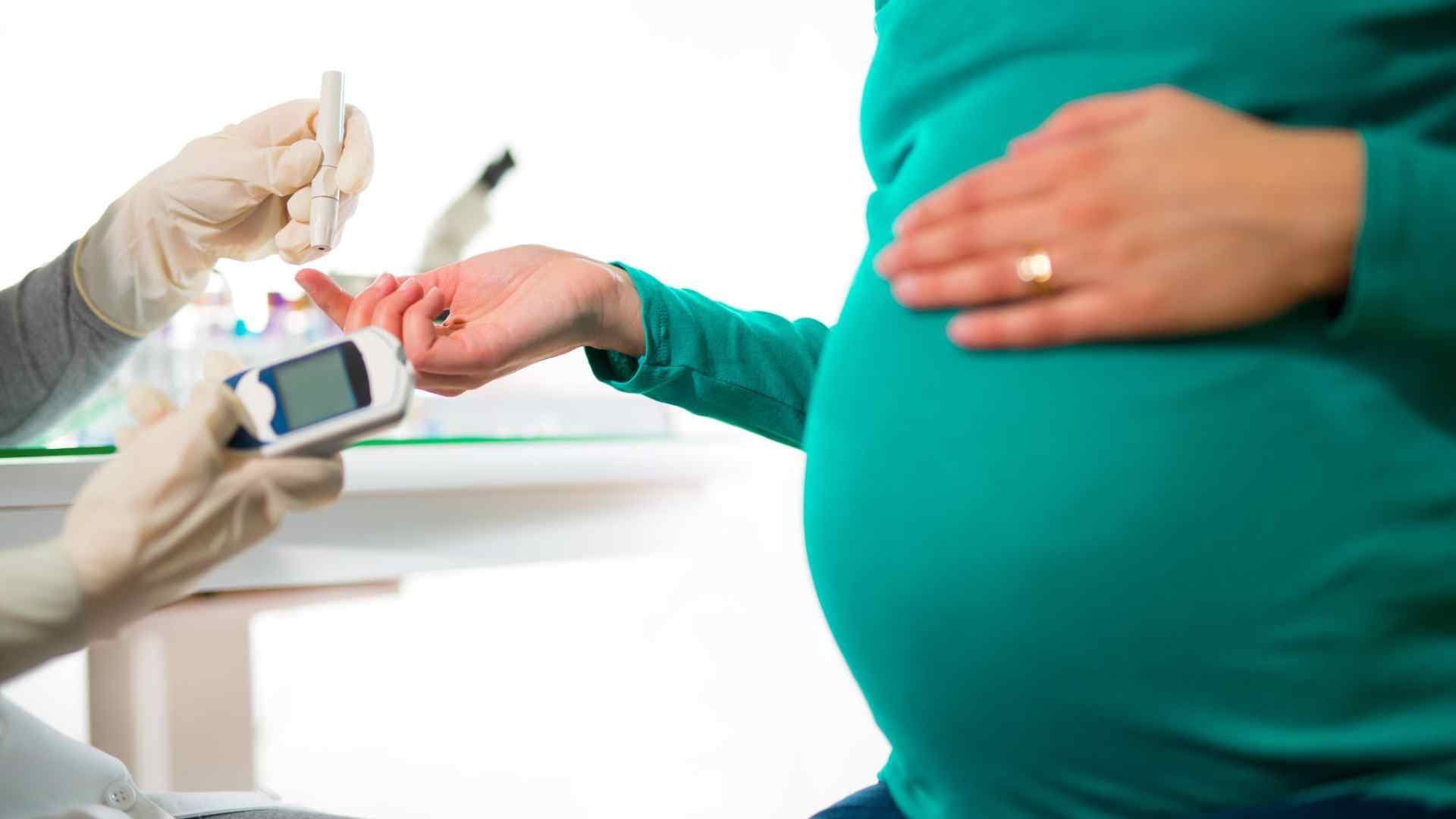 Gestational Diabetes and Yoga: Your Natural, Science-Backed Management Plan
