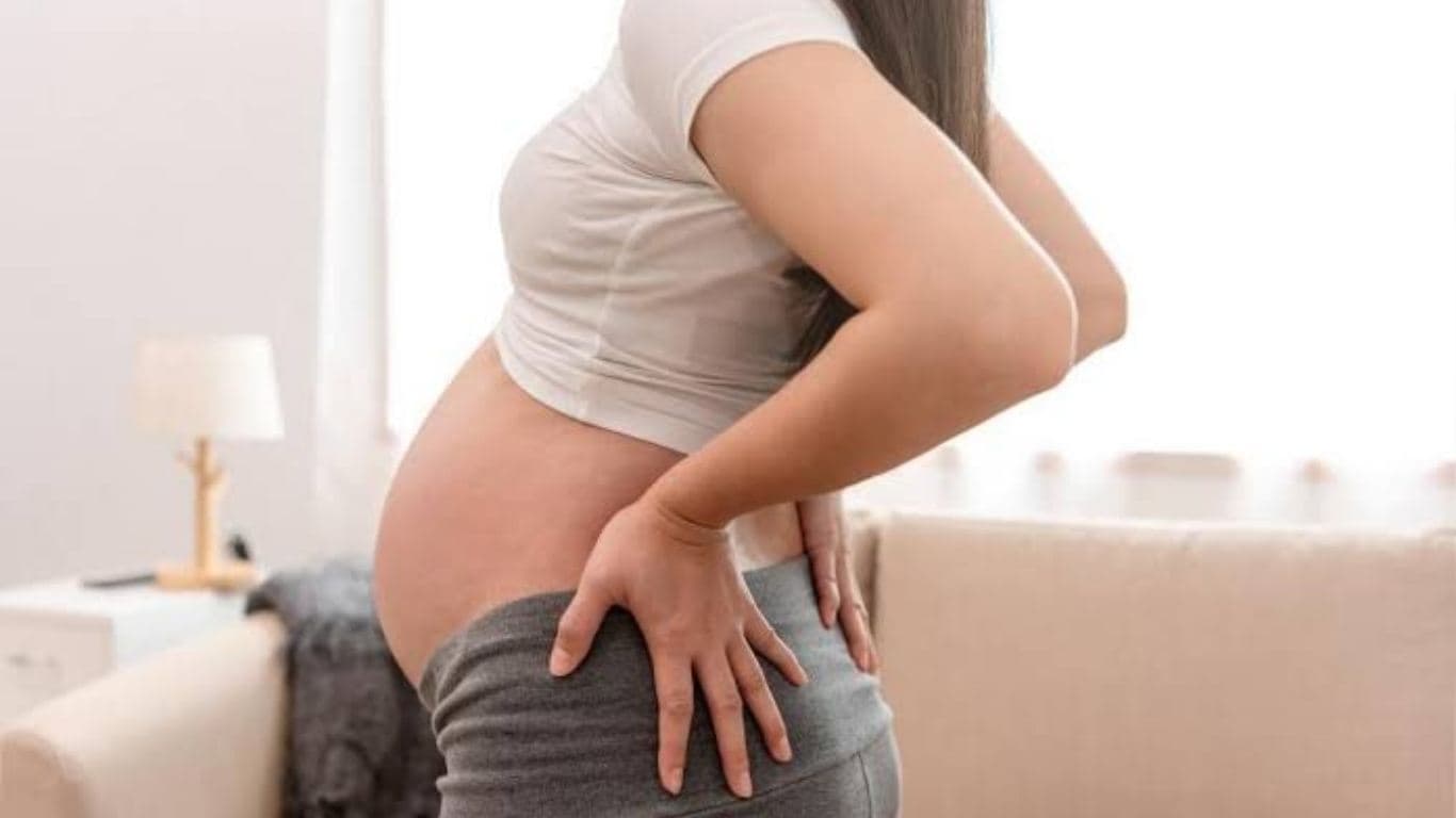 Prenatal Yoga for Hip Pain: Safe Stretches & Mobility Tips